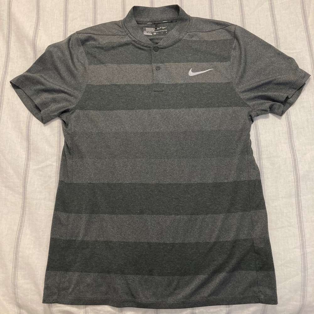 Men’s Nike Golf Blade Collar Shirt Sz Medium🏌️‍♂️